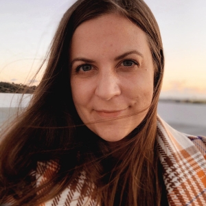 Bethany Wearden headshot.