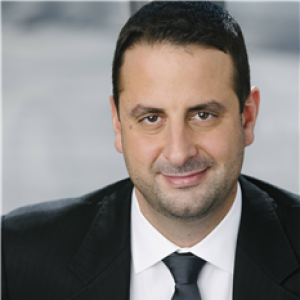 Headshot of Amir Shahkhalili, Secretary of IDA Board of Directors 